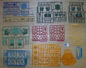 Club G Mandor Gundam - Runner