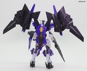 Club G Gundam Griepe - 다양한 각도에서 본 MS모드 (2/6)