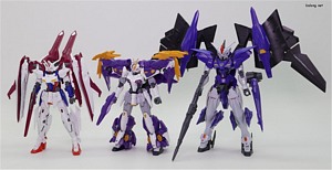 Club G Gundam Griepe - 클럽G로 발매된 HG 건담 L.O. 부스터 / 건담 아스클레피오스와 함께.