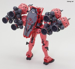 Club G Expansion Set for Red Gundam - HG 붉은 건담에 6기의 비트를 장착한 모습 (2/2)