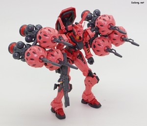 Club G Expansion Set for Red Gundam - 6기의 비트를 장착한 출격준비 포즈 (1/3)