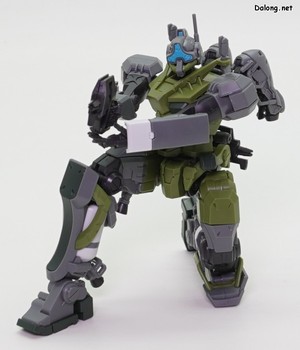 HG 1/144 ゲルググ(GQ) - 膝立ちポーズ (1/2)