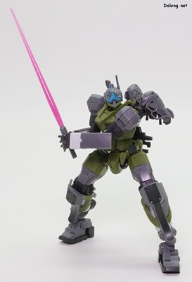 HG 1/144 ゲルググ(GQ) - ビームサーベルポーズ (1/2)