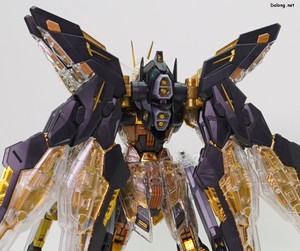 Club G Strike Freedom Gundam [Mechanical Clear] - 부분 상세샷 (2/5)
