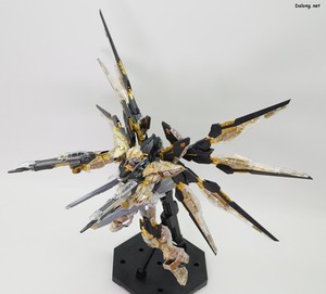 Club G Strike Freedom Gundam [Mechanical Clear] - 빔라이플 + 레일포 전탄발사 포즈 (2/3)