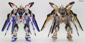 Club G Strike Freedom Gundam [Mechanical Clear] - MGEX 스트라이크 프리덤 건담과 함께.