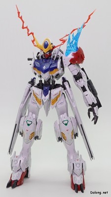Club G Expansion Parts Set for Gundam Barbatos Lupus - 오른팔이 파손된 상태로 재구성한 모습 (1/2)