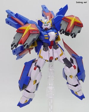 Club G Mission Pack X Type for F90IIIY Cluster Gundam - 팔뚝에 장착된 제노비아의 빔 캐논 공격 포즈 (1/2)