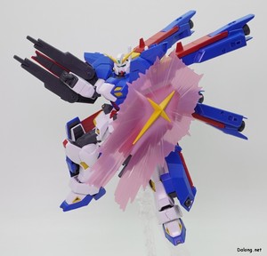 Club G Mission Pack X Type for F90IIIY Cluster Gundam - 빔 실드를 활용한 포즈 (1/2)