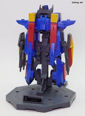Club G Mission Pack X Type for F90IIIY Cluster Gundam - 클럽G로 발매된 MG 건담 F90용 미션팩 전용 행거를 이용한 X타입 수납상태 (1/2)