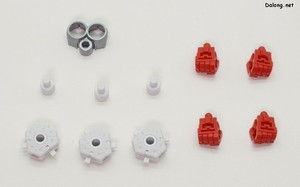 Club G Gundam Astray Red Dragon - 여러가지 조인트 파츠와 칼레드불프 전용 손들이 추가로 제공되네요.