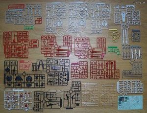 Club G Gundam Astray Red Dragon - Runner