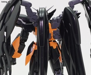 RG 윙 건담 제로 (EW) -APEX LETENDS(TM) Valkyrie Ver.- - 부분 상세샷 (2/4)