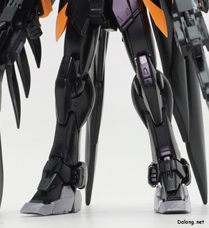 RG 윙 건담 제로 (EW) -APEX LETENDS(TM) Valkyrie Ver.- - 부분 상세샷 (3/4)