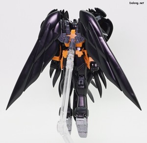 RG 윙 건담 제로 (EW) -APEX LETENDS(TM) Valkyrie Ver.- - 대기권 돌입용 포즈 (2/3)