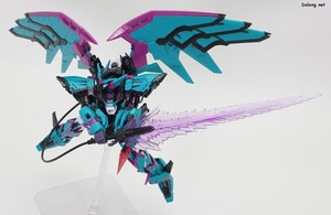 RG Gundam Epyon -APEX LEGENDS(TM) Alter Ver.- - Beam sword action (2/3)