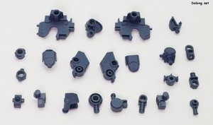 RE/100 1/100 デナン・ゾン - 余剰パーツ