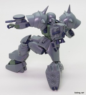 RE/100 1/100 デナン・ゾン - 片膝立ちビームガン射撃ポーズ（3/3）
