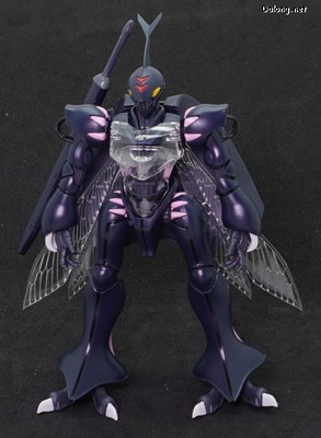 Dunbine HG Tod Dunbine - 보너스로, 투명한 가슴장갑과 날개가 추가되었는데요. 취향에 따라 원하는 색상의 클리어 도료로 도색하기 위한 용도입니다. (2/2)