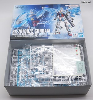 Osaka Expo RX-78F00/E Gundam (EX-001 G.L.R.S.S. Feather UNIT) Chemical Recycle Ver. - Box Open