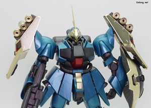 RE/100 1/100 ヤクト・ドーガ (ギュネイ・ガス機) [スペシャルコーティング] - 各部アップ (1/4)