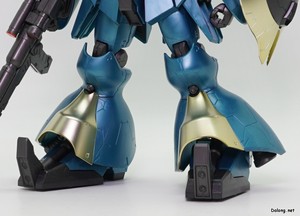 RE/100 1/100 ヤクト・ドーガ (ギュネイ・ガス機) [スペシャルコーティング] - 各部アップ (3/4)