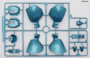 RE/100 1/100 ヤクト・ドーガ (ギュネイ・ガス機) [スペシャルコーティング] - ランナー (3/12)