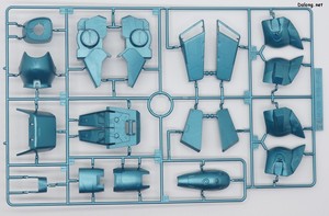 RE/100 1/100 ヤクト・ドーガ (ギュネイ・ガス機) [スペシャルコーティング] - ランナー (4/12)
