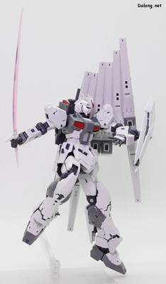 Side-F Nu Gundam (First Lot Color Ver.) - 빔사벨 포즈 (2/3)