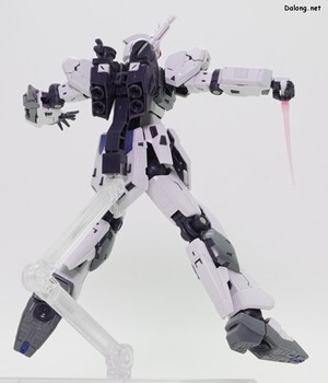 Side-F Nu Gundam (First Lot Color Ver.) - 핀 판넬을 제거한 빔사벨 포즈 (2/2)