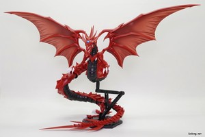 Figurerise Standard Slifer The Sky Dragon - 다양한 각도에서 본 모습. 스탠드가 허약해서 무게중심을 잘 잡아야 합니다. (1/6)