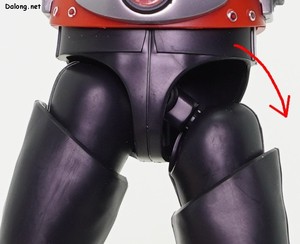 Figurerise Standard Masked Rider 1 - 고관절을 아래로 크게 내려서 가동범위를 확장할 수 있습니다.