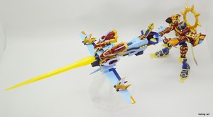 Figurerise Standard Magnagarurumon - Susanoomon + Zero Arms Orochi pose. The total display length exceeds 60cm. (1/4)