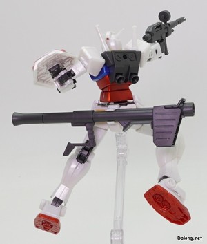 HGUC RX-78-2 Gundam [Metalic Gloss Injection] - Beam rifle firing pose (3/3)