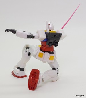 HGUC RX-78-2 Gundam [Metalic Gloss Injection] - Beam saber pose (3/3)