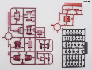 HG Char Aznable's Zaku II [Metalic] - Runner (5/6)