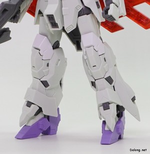 HG 1/144 ガンダムベース限定 ムーンガンダム (ロング・ライフル装備) - 各部アップ (3/4)