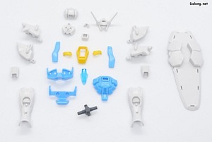 Gundam Base G-Self Perfect Pack [Reconguista in G the Movie Ver.] - 정크파츠들. 이 사진을 보면 어떤 파츠들이 신규 조형으로 교체된 것인지 알 수 있습니다.