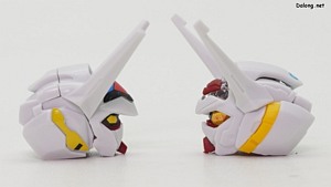 Gundam Base G-Self Perfect Pack [Reconguista in G the Movie Ver.] - 머리가 통채로 신규 조형으로 변경되었습니다. 자세히 보면 예전에 스티커로 처리하던 부위들이 색분할로 처