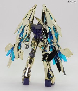 HGUC 유니콘 건담 3호기 페넥스 (디스트로이 모드) 골드 & 실버 세트 - 다양한 각도에서 본 HGUC 페넥스 골드 코팅 (2/6)