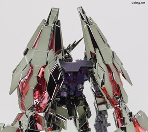 HGUC 유니콘 건담 3호기 페넥스 (디스트로이 모드) 골드 & 실버 세트 - 실버 코팅 부분 상세샷 (2/4)