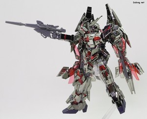HGUC 유니콘 건담 3호기 페넥스 (디스트로이 모드) 골드 & 실버 세트 - 실버 코팅 액션 포즈 (2/4)