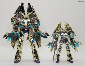 HGUC 유니콘 건담 3호기 페넥스 (디스트로이 모드) 골드 & 실버 세트 - 일반판 MG 페넥스와 함께. 밝은 코팅 색감이 유사합니다. (1/2)