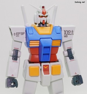 MG RX-78-2 Gundam (Perfect Gundam Ver.)[Anime color] - Detail shots (1/4)