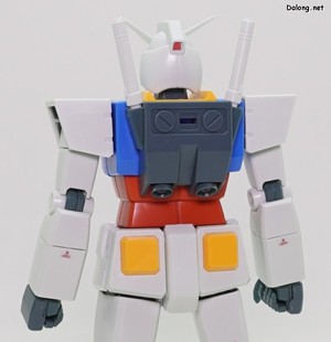 MG RX-78-2 Gundam (Perfect Gundam Ver.)[Anime color] - Detail shots (2/4)