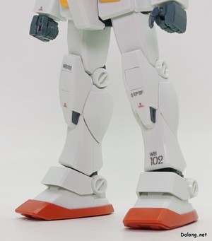 MG RX-78-2 Gundam (Perfect Gundam Ver.)[Anime color] - Detail shots (3/4)
