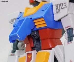 MG RX-78-2 Gundam (Perfect Gundam Ver.)[Anime color] - Cockpit hatch open