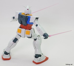 MG RX-78-2 Gundam (Perfect Gundam Ver.)[Anime color] - Dual beam saber pose (3/3)