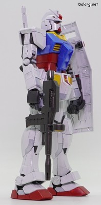 MG RX-78-2 Gundam Ver.3.0 [Titanium Finish] - Various angles (5/6)