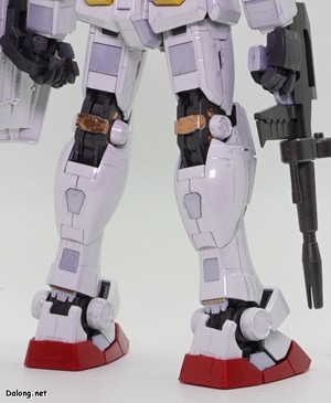 MG RX-78-2 Gundam Ver.3.0 [Titanium Finish] - Detail shots (4/4)